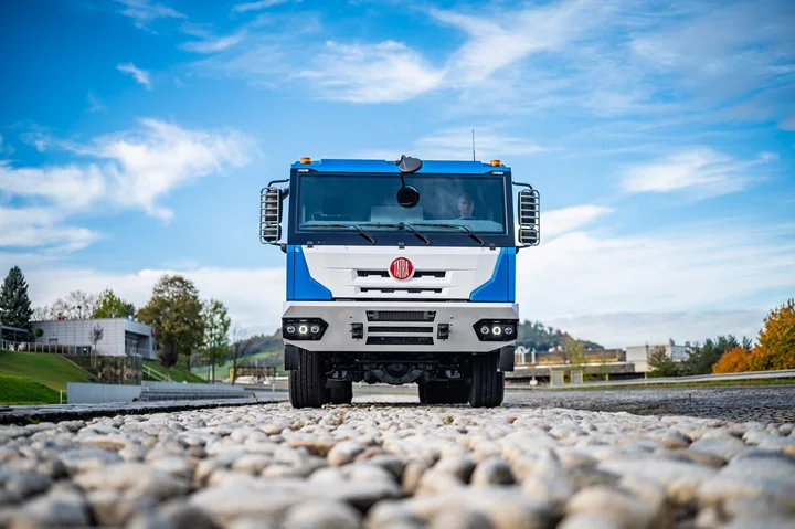 TATRA FORCE e-Drive  - Lukáš Taneček Design
