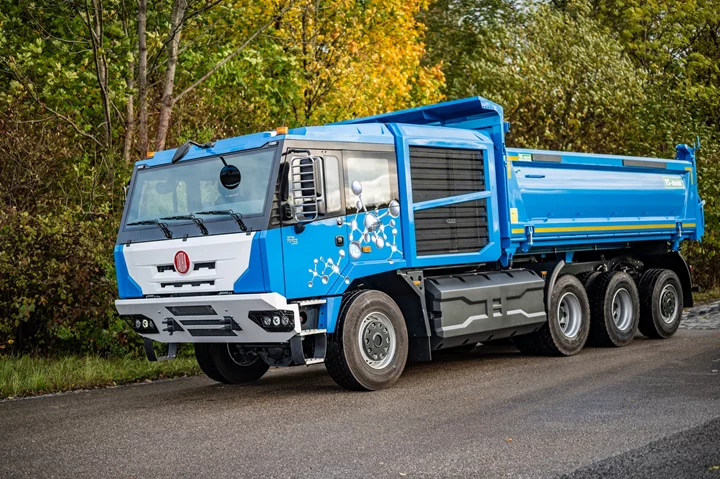 TATRA FORCE e-Drive  - Lukáš Taneček Design